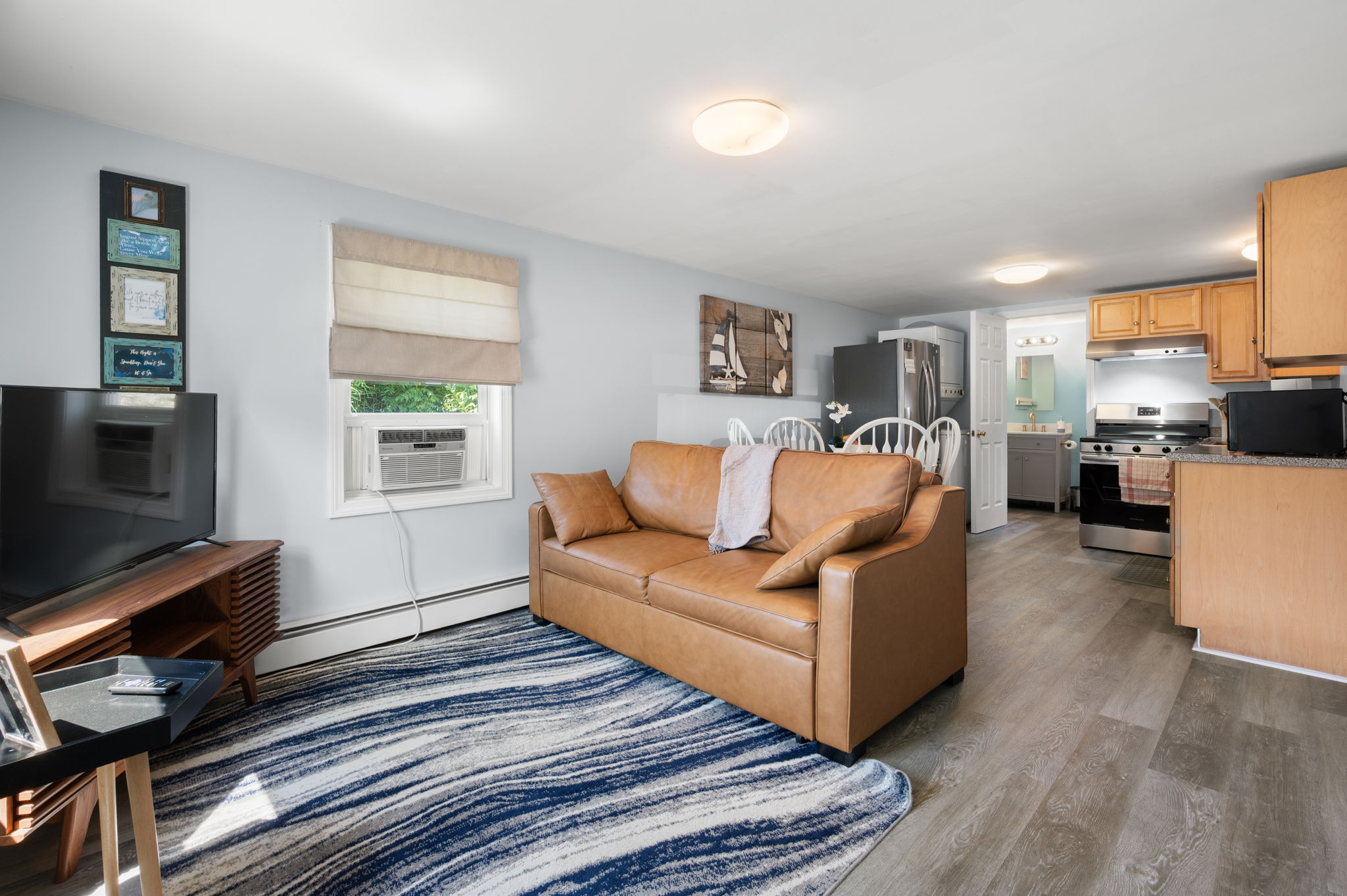 26-web-or-mls-53 S Broad St 1, Stonington-26