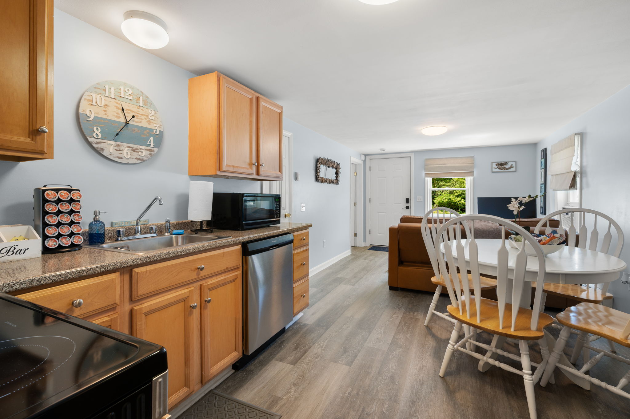 31-web-or-mls-53 S Broad St 1, Stonington-31