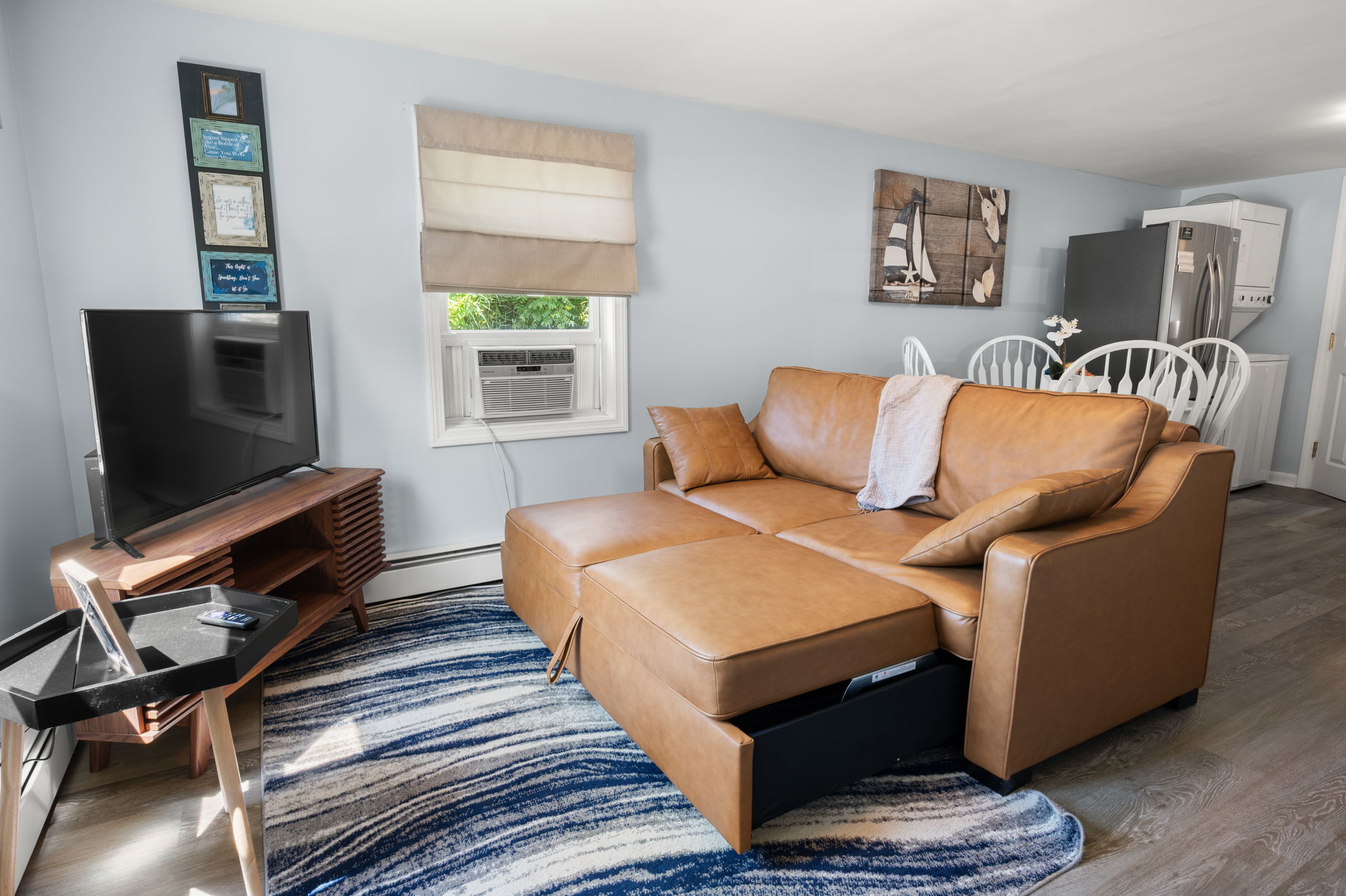 37-web-or-mls-53 S Broad St 1, Stonington-37